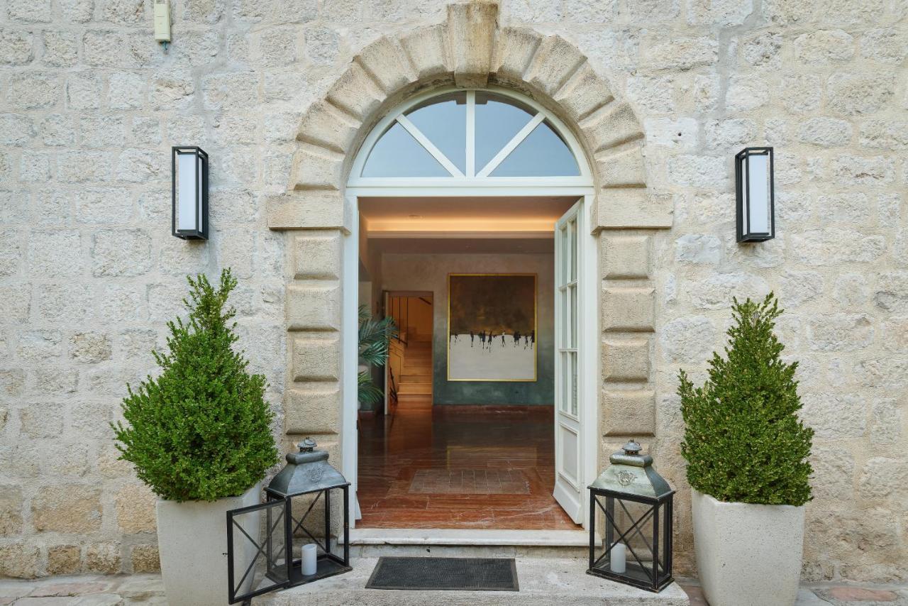 Vila Perast Boutique Hotel エクステリア 写真