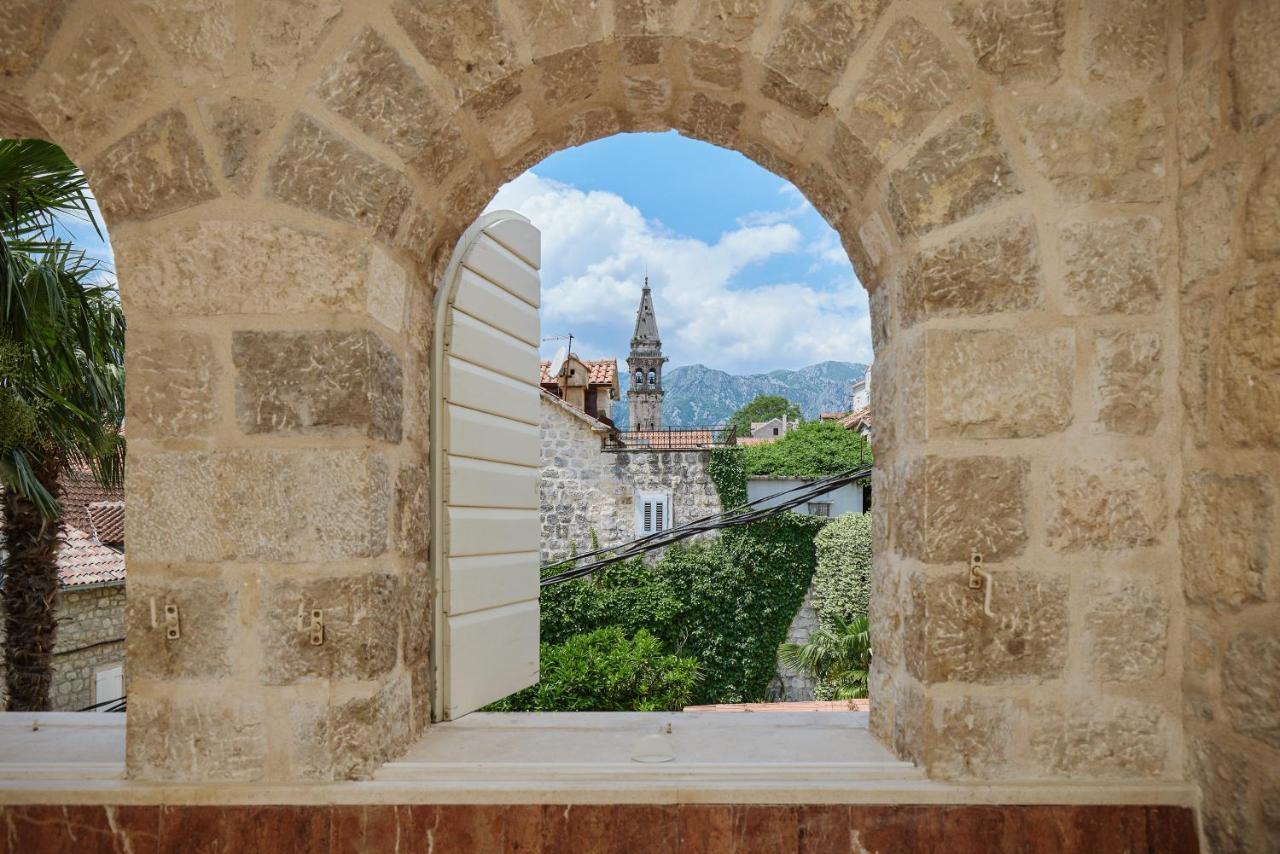 Vila Perast Boutique Hotel エクステリア 写真