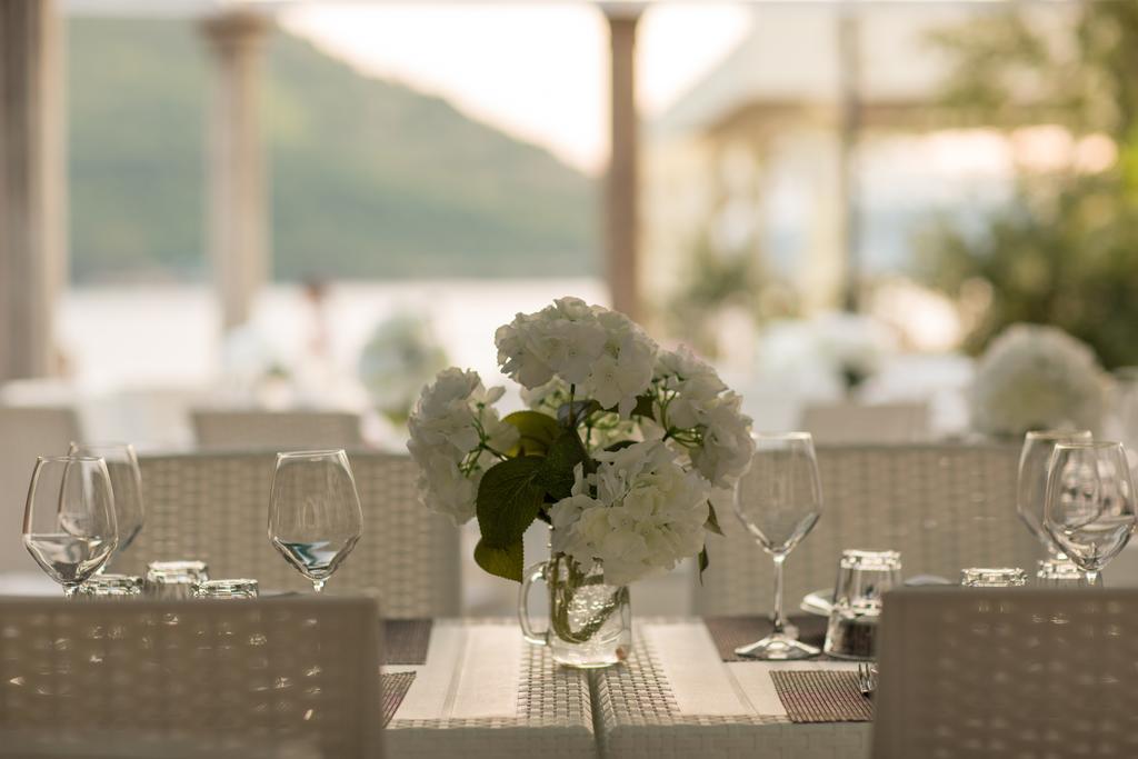 Vila Perast Boutique Hotel エクステリア 写真